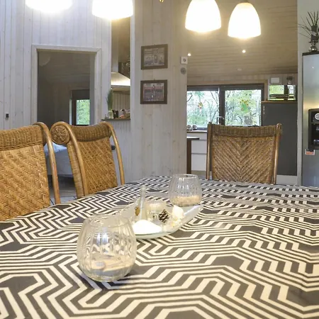 度假居 Solbaervangen Sun *