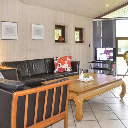 Solbaervangen Sun 度假居 Oksbøl